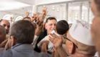 "الوفاق الليبية" ترسخ سلطاتها.. و"المتنحية" تتمسك بالحكم