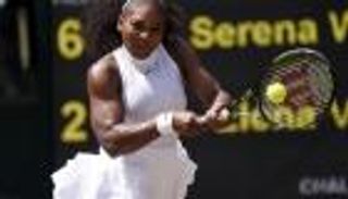 سيرينا تبلغ نهائي ويمبلدون وتقترب من إنجاز شتيفي جراف