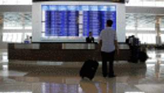 كيف تحقق حلمك بالسفر حول العالم بأقل تكلفة؟