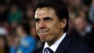 مدرب ويلز يتوج بأرفع وسام في مسقط رأسه