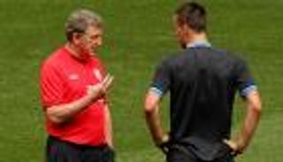 الاتحاد الإنجليزي: هودجسون أفضل مَن دعَّم العلاقات الخارجية