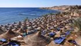 الملك سلمان يوجه الخطوط الجوية السعودية باستمرار رحلاتها إلى شرم الشيخ