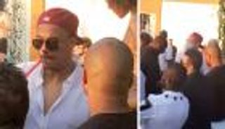 أستون فيلا يصفح عن مهاجمه بعد واقعة الشيشة