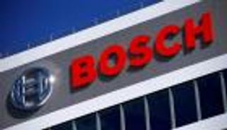 تاكسي الدراجات النارية ينطلق