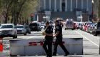 جرح سيدة في إطلاق نار بالكونجرس واعتقال المنفذ بعد إصابته