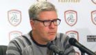 "الشباب" السعودي: لن يتم إقالة ألفارو إذا خسر من الهلال