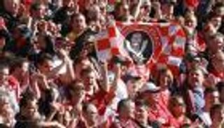 شيفيلد يونايتد يُعاقب مشجعين بسبب "داعش"!