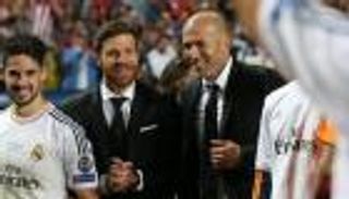 ألونسو: زيدان سيعيد الحماسة لريال مدريد