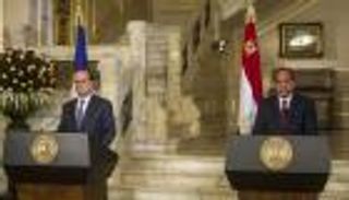 السيسي لهولاند: لا تنظروا لمنطقتنا بالمعايير الأوروبية