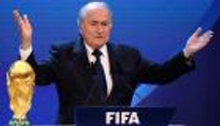بلاتر: تمنيت وجود اتفاق لاستضافة أمريكا مونديال 2022