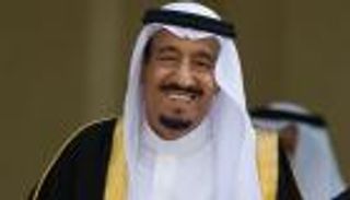 جامعة القاهرة تمنح الدكتوراه الفخرية للملك سلمان