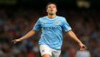 جراحة الركبة تبعد نصري عن الملاعب