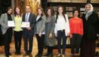 "كلمات" أفضل ناشر للأطفال في آسيا