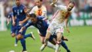 طلبة كينيون يحرقون مدرستهم بسبب مباريات اليورو