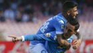 بالفيديو.. غياب هيجواين لم يمنع نابولي عن ملاحقة يوفنتوس