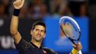 الصربي ديوكوفيتش يتقدم في بطولة إيطاليا للتنس