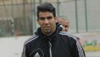 بالفيديو.. الحارس إكرامي يواصل إحراج الأهلي المصري بأخطائه