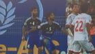 حركة بهلوانية بالكرة للاعبي النصر الإماراتي أمام بطل أوزبكستان