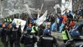 إغلاق جزئي لملعب مارسيليا بسبب شغب الجماهير