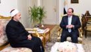 السيسي للطيب: ندعم الأزهر جامعا وجامعة