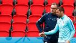 قائد كرواتيا شيّع والده وعاد لمواجهة التشيك