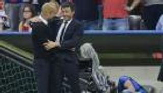 جوارديولا: لويس إنريكي الأحق بجائزة أفضل مدرب