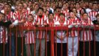 سندرلاند يخفض أسعار تذاكر مبارياته