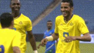 هزازي يقود النصر لقبل نهائي كأس الملك