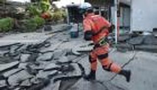 لا تحذيرات من تسونامي.. زلزال بقوة 5 درجات يهز طوكيو