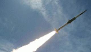 مسؤول: إصابة أتراك بإطلاق صاروخين من سوريا في تركيا