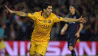 ثنائية سواريز تجرد ميسي من رقم صمد 8 سنوات