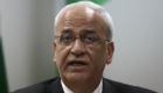 القبض على موظف بمكتب عريقات متهم بالتجسس لصالح إسرائيل