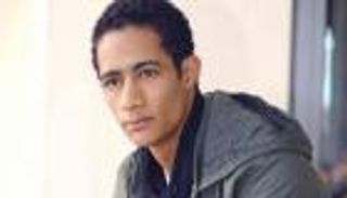 محمد رمضان رافضًا مقارنته بعادل إمام: أستاذ وتلميذ