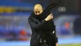 جوارديولا ينفي قلقه رغم الهزيمة من كارلسروه