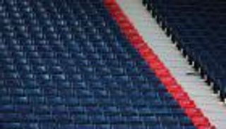 وست بروميتش يستقبل جماهير ليفربول بلفتة رائعة