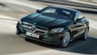 إنفوجراف: أكثر 3 سيارات يبحث عنها سكان الإمارات