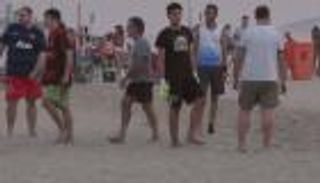 بالفيديو.. السياح يستمتعون بسحر