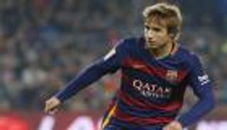 فالنسيا يقترب من حسم صفقة سامبر مع برشلونة