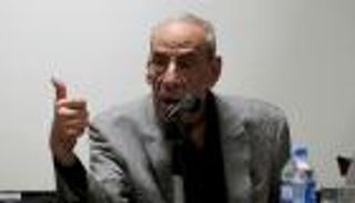 الجامعة الأمريكية بالقاهرة تحتفي بعميد النقاد المعاصرين عبد المنعم تليمة