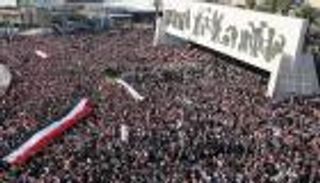 الصدر يرفض دعوات لإلغاء اعتصام أنصاره أمام المنطقة الخضراء