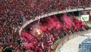 اتحاد العاصمة يتوج بالدوري الجزائري قبل 3 جولات على النهاية