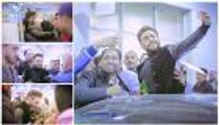 صور .. استقبال حافل لتامر حسني بمطار الكويت