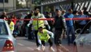 استشهاد فلسطيني وإصابة 4 مستوطنين في عملية دهس وطعن بالقدس