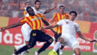 الترجي التونسي يدرس المطالبة بتحكيم أجنبي في كلاسيكو الكأس