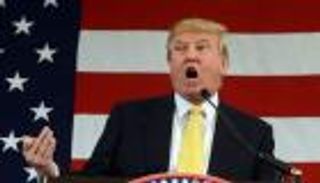  ترامب يُهاجَم بسماء كاليفورنيا ويظهر في فيلم لـ"الشباب" الصومالية