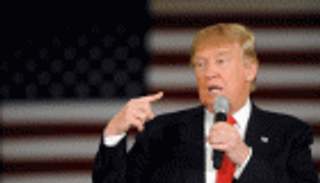 ترامب في زيارة مفاجئة إلى حزبه لوقف تداعيات تصريح الإجهاض