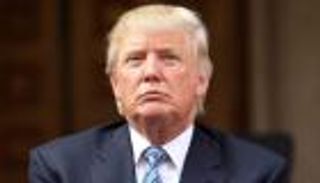  خبراء يشككون في توقعات ترامب بحدوث 