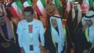 "الإرهابي والأمير" .. معركة جديدة بطلها أبو تريكة على " تويتر"