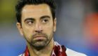 تشافي: برشلونة الأفضل في العالم ويلاحقه البايرن