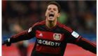 تشيتشاريتو أفضل لاعبي كونكاكاف في 2015